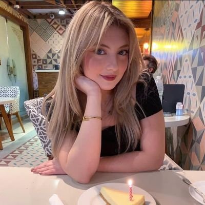 msryhhrh356's profile picture. ام البلاد وغوث العباد قهرت قاهرتها الامم والشعوب 🇪🇬🖐🏻
مهتمه بالسياسه وكل ما يخص مصر  وتاريخها