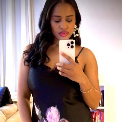 alwaysdriya's profile picture. 