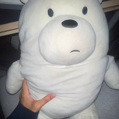 embrhom's profile picture. Nothing 👨🏻‍🦯