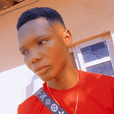 You can test me for whatsapp incase if you need any kind of material like fabric leather,semi skin leather,animal skin for anycolor here is whatsapp.08164700954