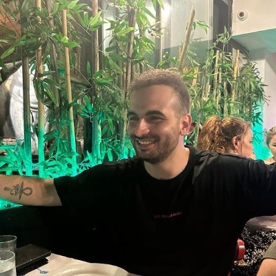 yldrmetless's profile picture. Muhtaç olduğun kudret, damarlarındaki asil kanda mevcuttur!