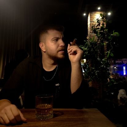 AhmetMstfE's profile picture. MKU/Tarih/Master

de ki; insan tanrısal bir israftır.'