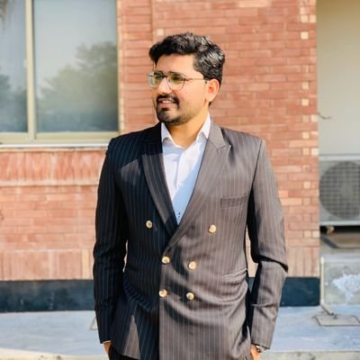 👨🏽🎓RCVet's24 | Doctor Of Veterinary Medicine | Democritus | Optimistic