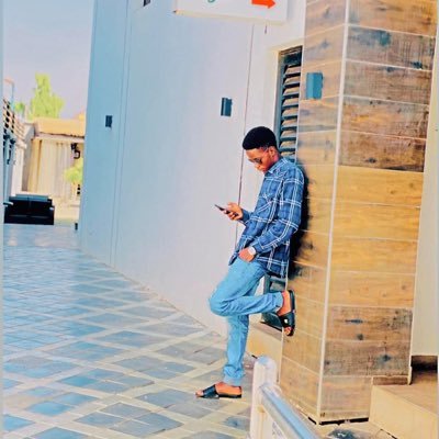 prince012_'s profile picture. Reddio  QNZGERKY