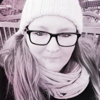 Brinja (@turntablelady) Twitter profile photo