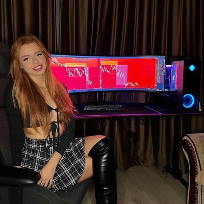 Life coach
Professional Crypto/forex Trader📈
Cryptocurrency Educator📊 Crypto made easy, leading you to financial freedom
Invest $500 earn $5500 weekly