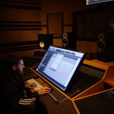 mixedbyethan's profile picture. Antisocial/Vibe Creator 👨🏻‍💻 Forever 2ksuniverse Rest Easy Brother 💫🪐❤️