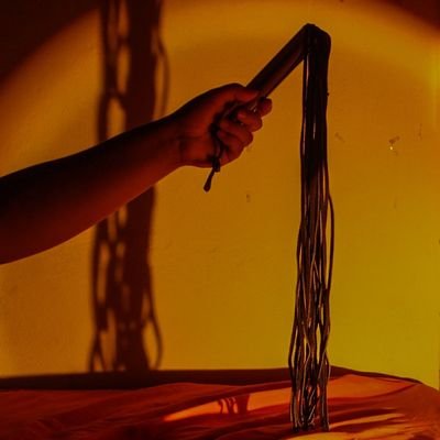 Seja educado(a) e sincero(a), e isso será recíproco.
Meu tempo é precioso, não me faça perdê-lo.