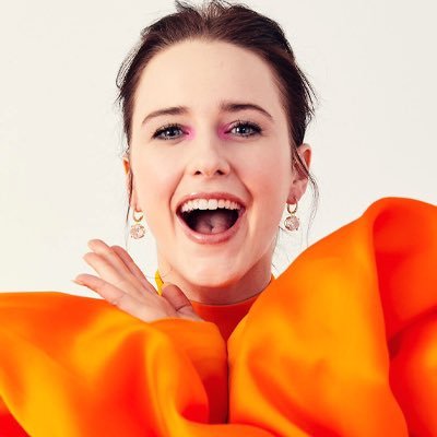 your daily source of the emmy winner, rachel brosnahan!  (fan account)