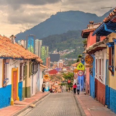 AuraS1224's profile picture. estudiante de la vida