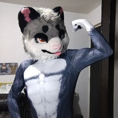 Just a very...naughty cat 25 🇲🇽
🔞 + 
no minors !! 
 murrsuit and porn accounts
pansexual ✨
Murrsuit porn AND horny stuff🔥