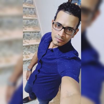 CharlysMendez's profile picture. Alegre, Simpatico, Extrovertido. Una vaina bien! Amante al basket y aficionado del #Licey y siempre de la mano con Dios...