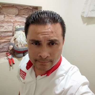 Nirvana, Caifanes/Jaguares, gamer por ratos, me encanta el Real Madrid , The Walking Dead, Cobra Kai, NCIS, Suits, los memes y mas. Trabajo en Coca-Cola Femsa