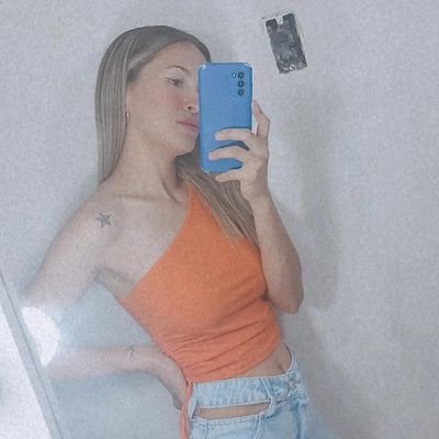 RomarionCamila's profile picture. 