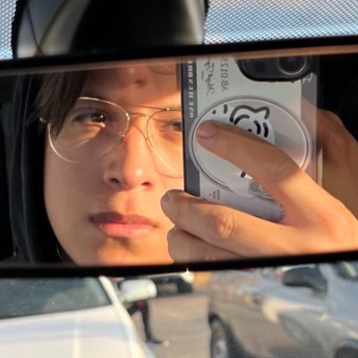 pabloyaes20's profile picture. Umbral dreamer #0800