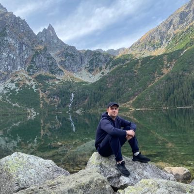 FesiukYura's profile picture. 