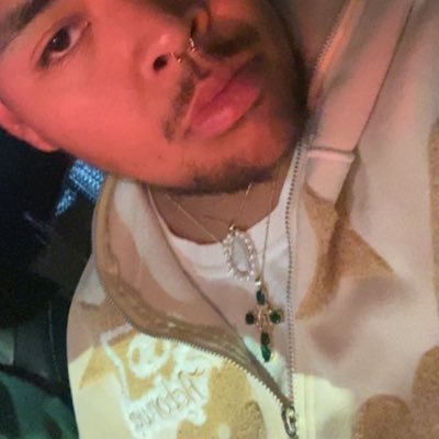 yupsim8's profile picture. 23 🇲🇽🇵🇷🇨🇳 @kevsalttt