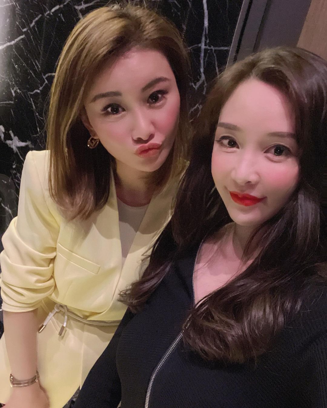 The factory specializes in international luxury goods high imitation business https://t.co/U6VIqlSbbO