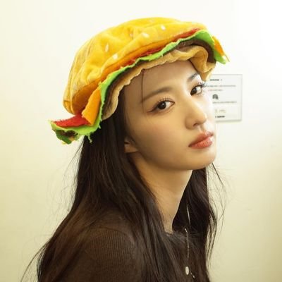 Hasyrama10's profile picture. Wang Churan 😘