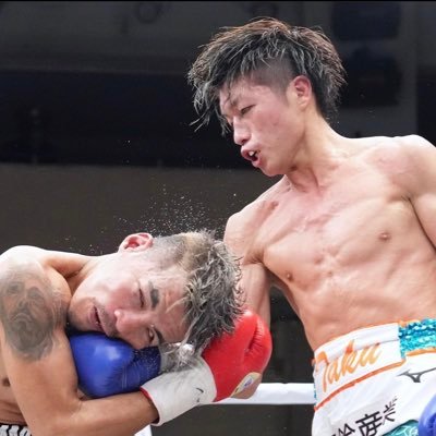 06 18サイ | 2021年7月21日 日本F級TM ユーリ阿久井政悟vs桑原拓1を見てボクシングを始めた練習生 | 🥊 #桑原拓 ⚽️ #sanfrecce ⚾️ #swallows ボクシングと読書とお笑いが好きです 小心者です インスタは下から🙇♂️