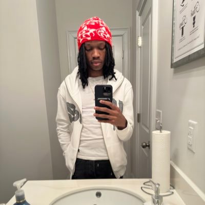 Retro_0010's profile picture. @retro_0010 on ig