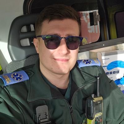 Student Paramedic for @swasFT 🚑 sometimes DR129 📟 Interests in pre-hospital resus, EPRR, and JESIP 🚨🏥 @F1 fan 🏎🏁 All views my own except RTs.