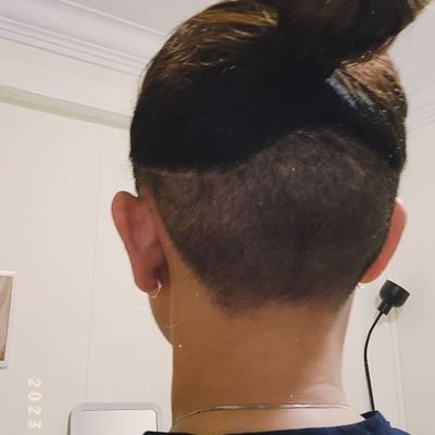 __eir0n's profile picture. as wide as your vision