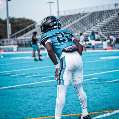 c/o2027|ATH|5’7|171lbs|instagram: damiengrant_2 RB@ArchBishop Mccarthy 3.0 gpa Email:gdamien009@gmail.com Phone number:7866095200