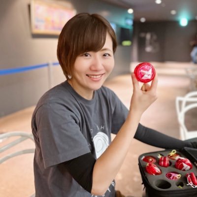 横浜 綱島のヨーヨー専門店やうやう@yoyoshopyauyauプロデューサー |スピカ社労士事務所代表 |1998ハイパーヨーヨー初代レディースチャンピオン| 2020~2022ヨーヨー全国大会Women’s freestyle部門優勝🏆|4代目スケバン刑事ヨーヨー指導|遊びと働き方をデザイン