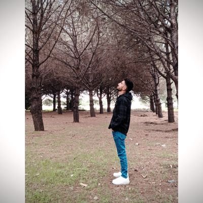 smail32466827's profile picture. 💤💤