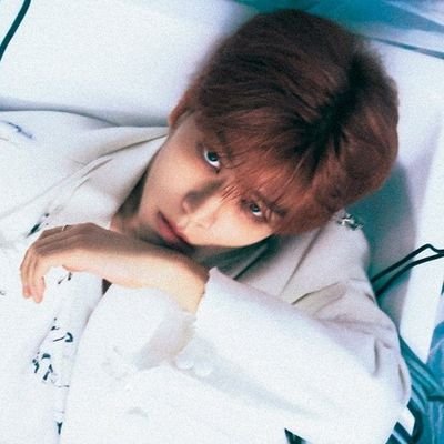 twomincentric's profile picture. part-time writer, full-time keyboard smasher. ✎ ̼
#FreePalestine #AtinAngWestPhilippineSea🇵🇭