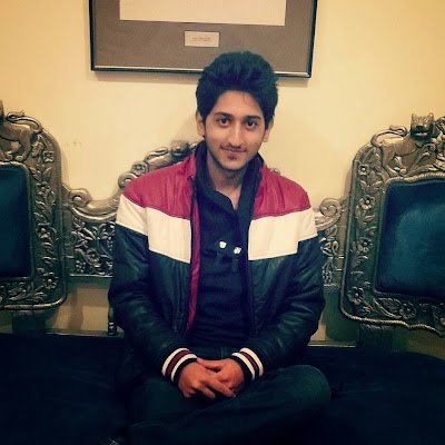 KathHimanshu's profile picture. 