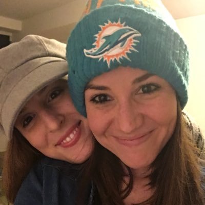 Dolphins and Packers fan, nature and comedy lover.