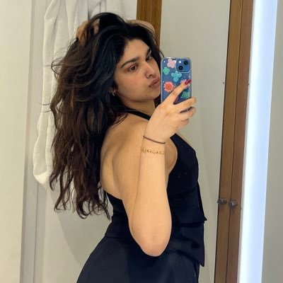 PatsyAnthonyy's profile picture. sigh