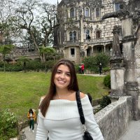Beatriz (@loadingzstyles) 's Twitter Profile