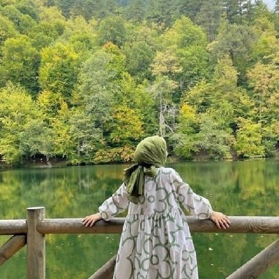 poemdimples's profile picture. 