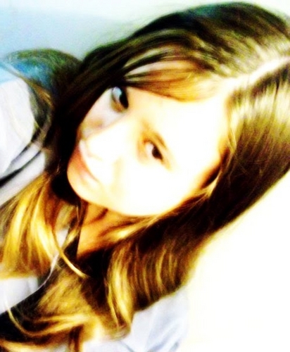 Procurando perfeição ? perfiil errado meu bem, quer criticar ? critiica, pois eu não viivo da opnião dos outros, mais sim do meu jeito (;