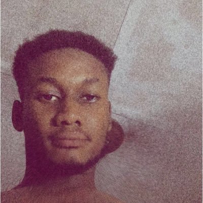bawamufc's profile picture. outwardly flamboyant inwardly depressed