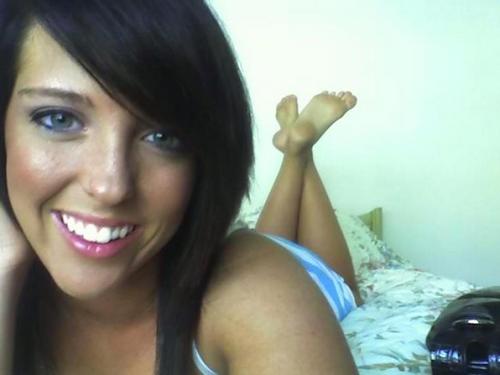 fuaq2Ceecilia_'s profile picture. Any guys wanna tell me what to do on cam? add me at http://g‌o-u‌rl.in/CqS