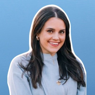 DaysofTays's profile picture. 👩🏻‍💼☁️