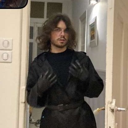 atreyujaii's profile picture. c'est bien la biologie🦠🌱🏔️
insomniaque et dépressif depuis petit mais toujours là pour se battre contre cette société capitaliste ✊