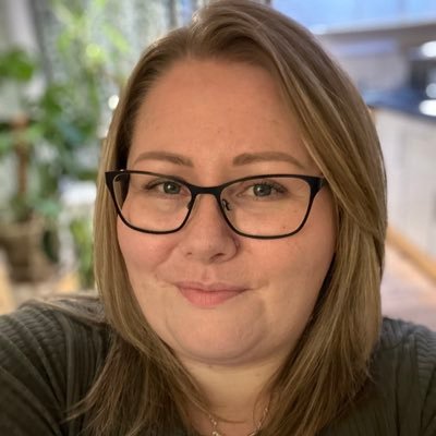 elise_john85's profile picture. Spreadsheet lover, wife, wannabe photographer, amateur birdwatcher, National Trust explorer and occasionally hilarious.