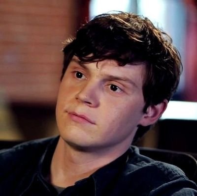 with great power comes great responsibility!
Evan Peters & multifandom
