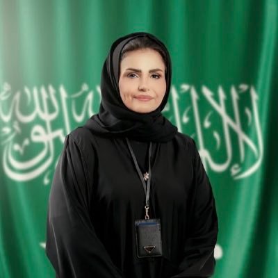 امرأة تملك قلم وأجنحة ووطن أخضر🇸🇦أسست #نساء_للوطن أول مبادرةتوثيق عن المرأةالسعودية من #سفراء_المسؤولية_الإجتماعية و #سفراء_العطاء_الرقمي.كاتبة #جريدة_الرياض