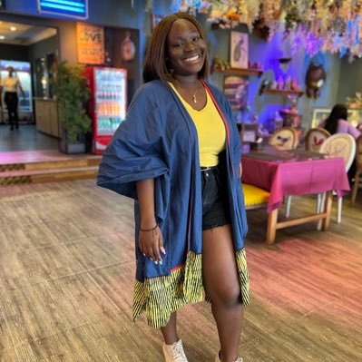 HR professional | Ex: @EYnews | Tech sis in the making 😅 | I bake, what’s your superpower? 😌