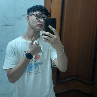 eu_pedrolcz's profile picture. 👍