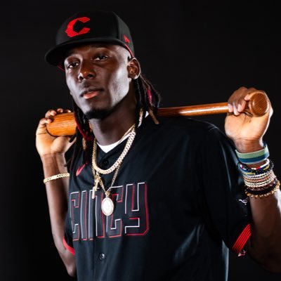 profesional baseball player for the Cincinnati reds