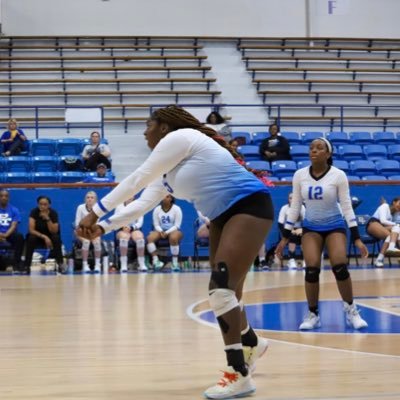 Jayda Reed • Class of ‘25 • 5’10 • Paducah Tilghman High School • Middle Blocker • @jaydamelisse@icloud.com