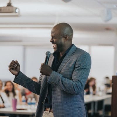 10-yr Harlem Globetrotter Vet | Award Winning Speaker & Author | Actor | Panama | CEO of the Daley Speakers Academy for Former Athletes