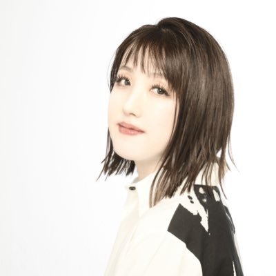 配信アプリMusicchampにて毎日配信してるので、まずは気軽に遊びに来てね😆 👹🍵🎀不思議な話や怖い話!?👀に興味深々👀✨現在妖怪検定勉強中👻🔥🔥個人配信は毎日23時~😊2025年も沢山のHappyが集まりますように\( ˆ ˆ )/♡